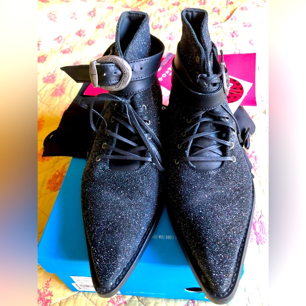 John Fluevog Swordfish Donita Multi Black Glitter 7 NIB